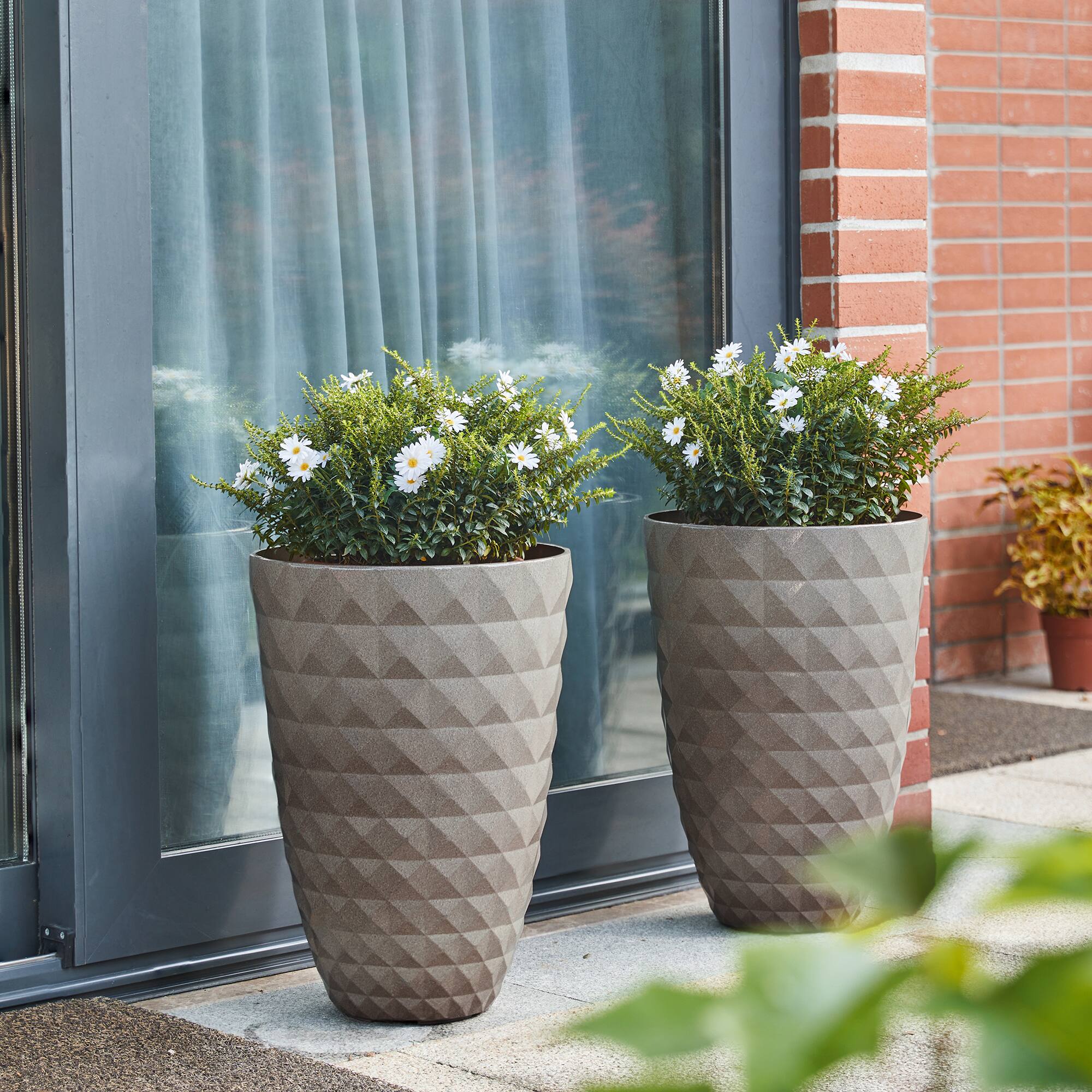 Glitzhome® 19.7" Eco-Friendly Oversized Faux Ceramic Pot Planters, 2ct.